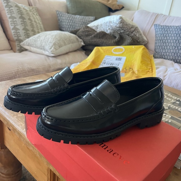Maeve Sleek Black Leather Loafers new with tags - Picture 3 of 4